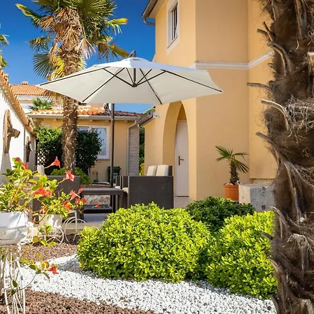 Villa Opatic Porec Exterior photo