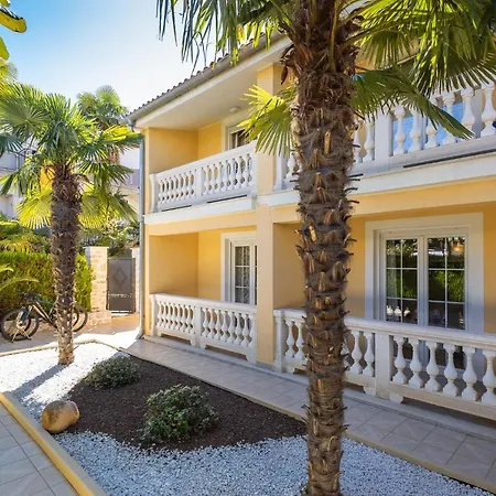 Villa Opatic Porec Exterior photo