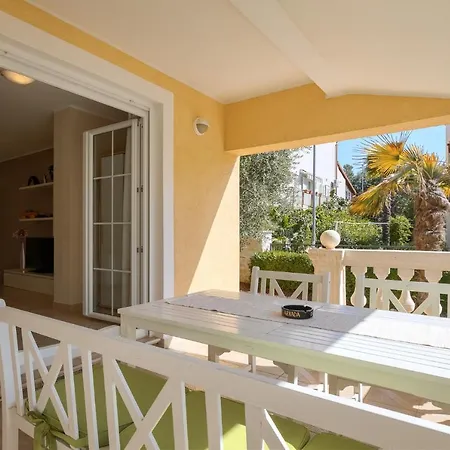 Villa Opatic Porec Exterior photo