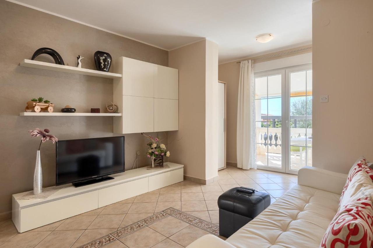 Apartma Opatic *